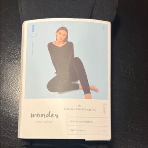 Victoria Velvet Legging - Black